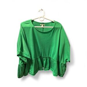 Women’s large versona top